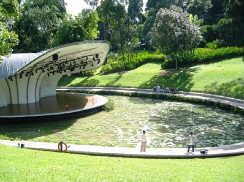 Singapore Botanical Gardens - Symphony Lake