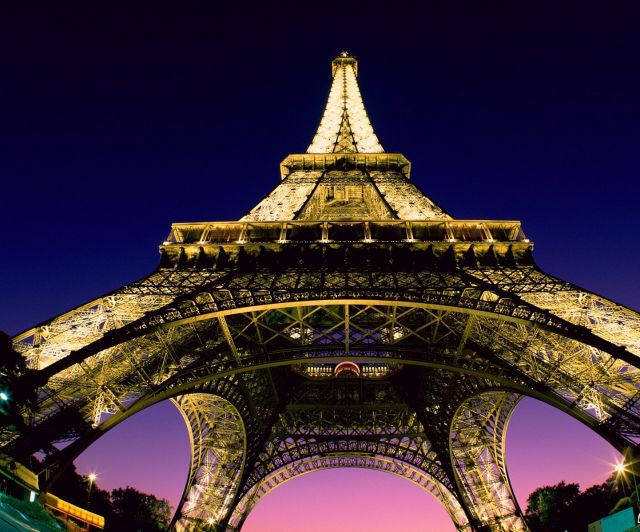 The Eiffel Tower - Picturesque view