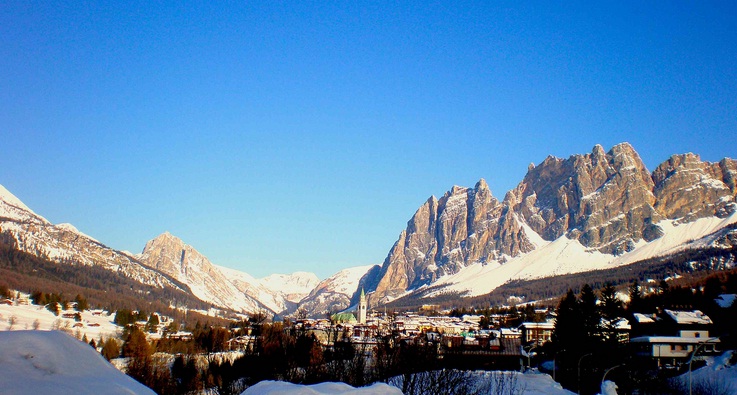Cortina d’Ampezzo in Italy - Cortina d’Ampezzo ski resort