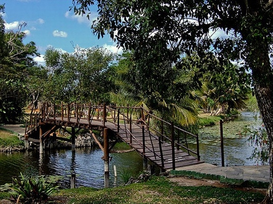 Cuba - Beautiful natural setting