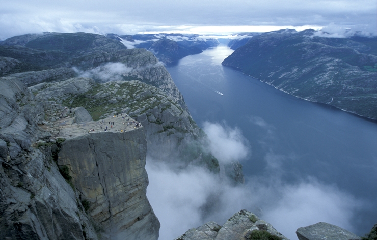 Роскошные пейзажи Норвегии - Страница 20 Norway_Norway-usual-landscape_4204