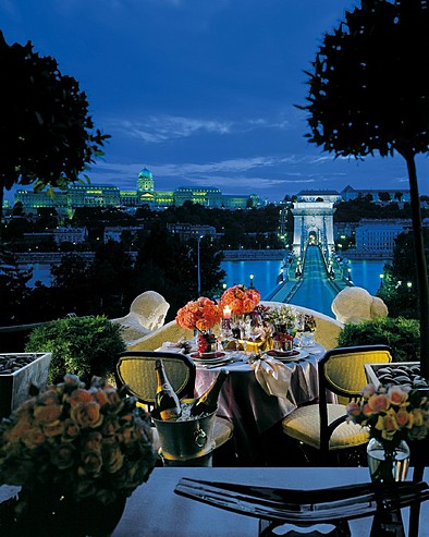 Four Seasons Hotel in Budapest - Splendid scenery