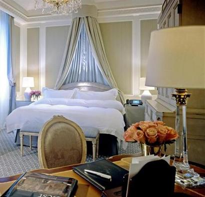 St. Regis New York - Well-appointed interior spaces