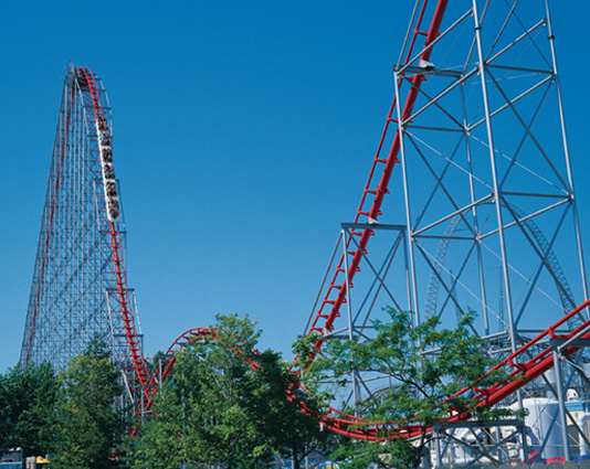 Cedar Point Amusement Park in Ohio, USA - Magnum XL-200