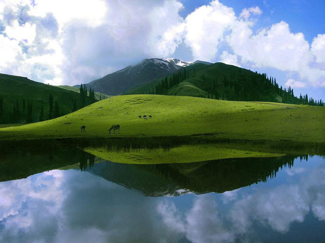 Sheosar Lake in Pakistan - Panoramic setting