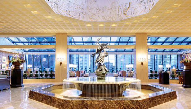 Ritz Carlton Hotel Chicago - Lobby view