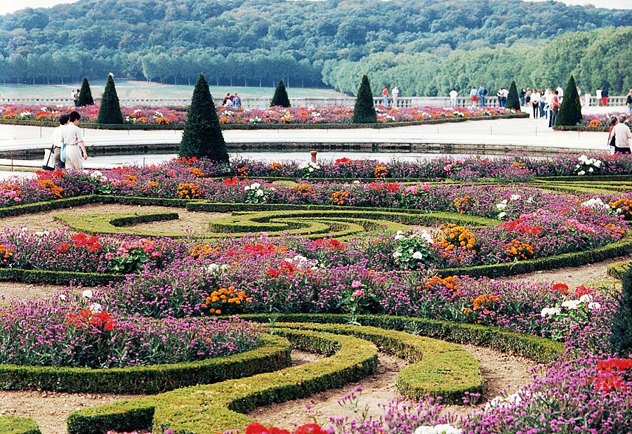 Gardens of Versailles - Colourful location