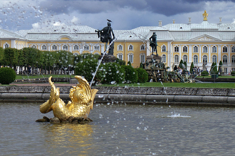 Peterhof Gardens in St. Petersburg - Upper Gardens of Peterhof