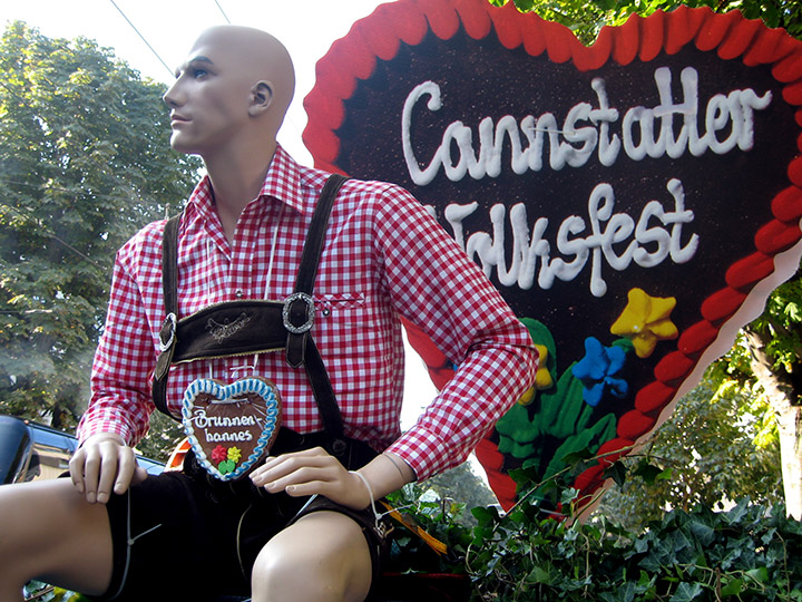 Cannstatter Volksfest in Germany - Welcome to the festival!