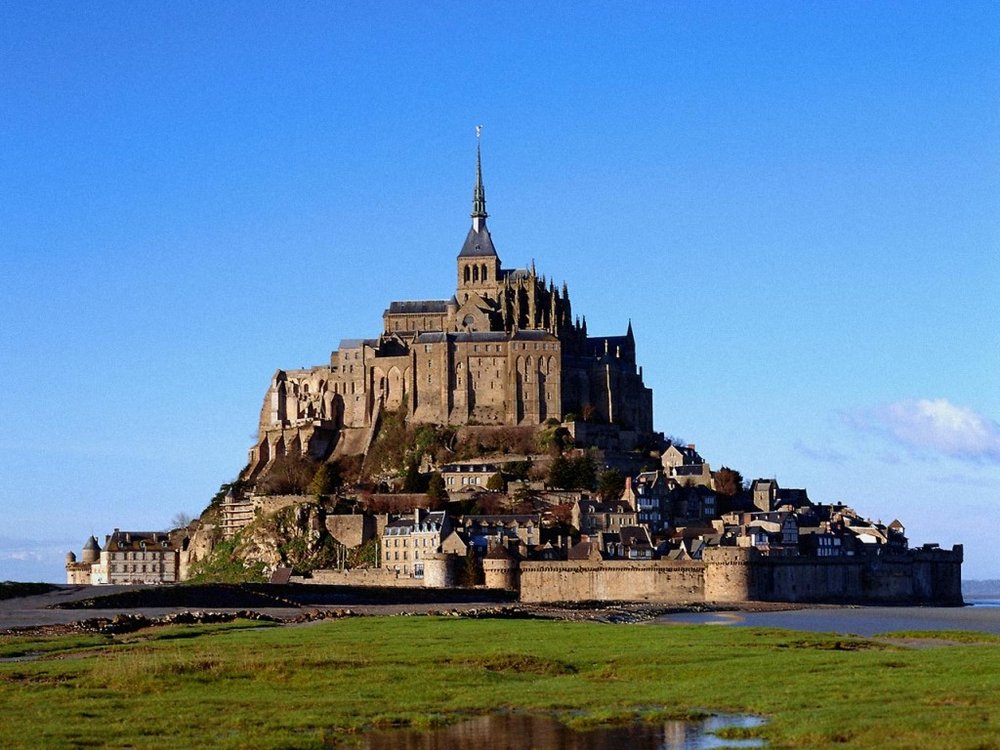 Mount Saint Michel, France - Magnificent castle