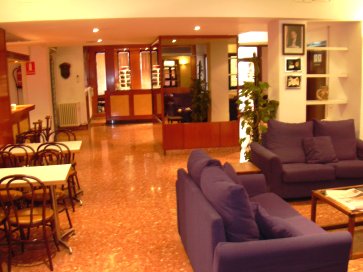 L`Alguer Hotel - Cosy inside spaces