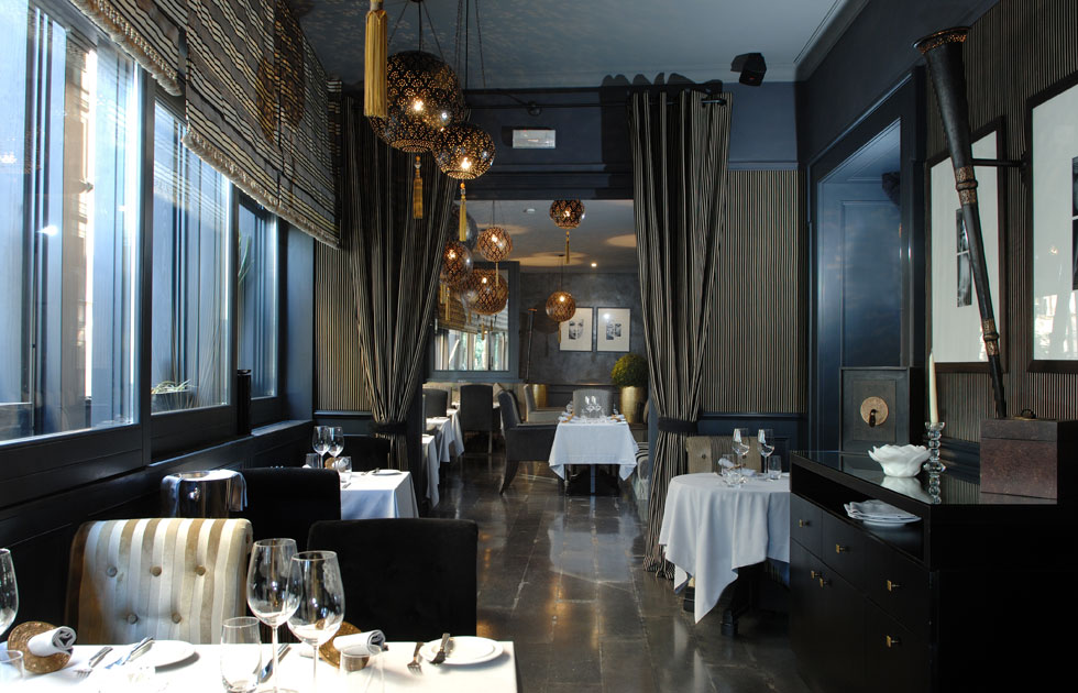 Regina Hotel Baglioni - Stylish dining spaces