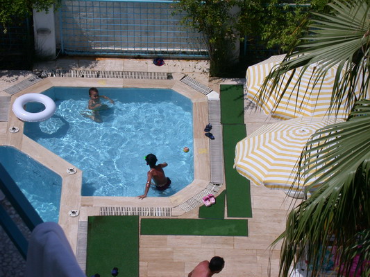 Palm Can Hotel - Outdoor swimming pool