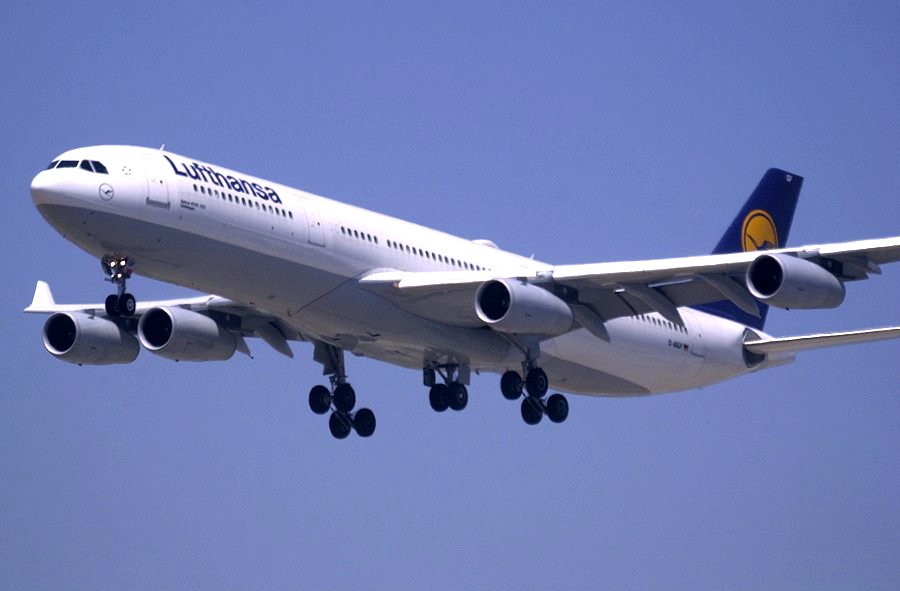 Lufthansa Airlines - Aircraft