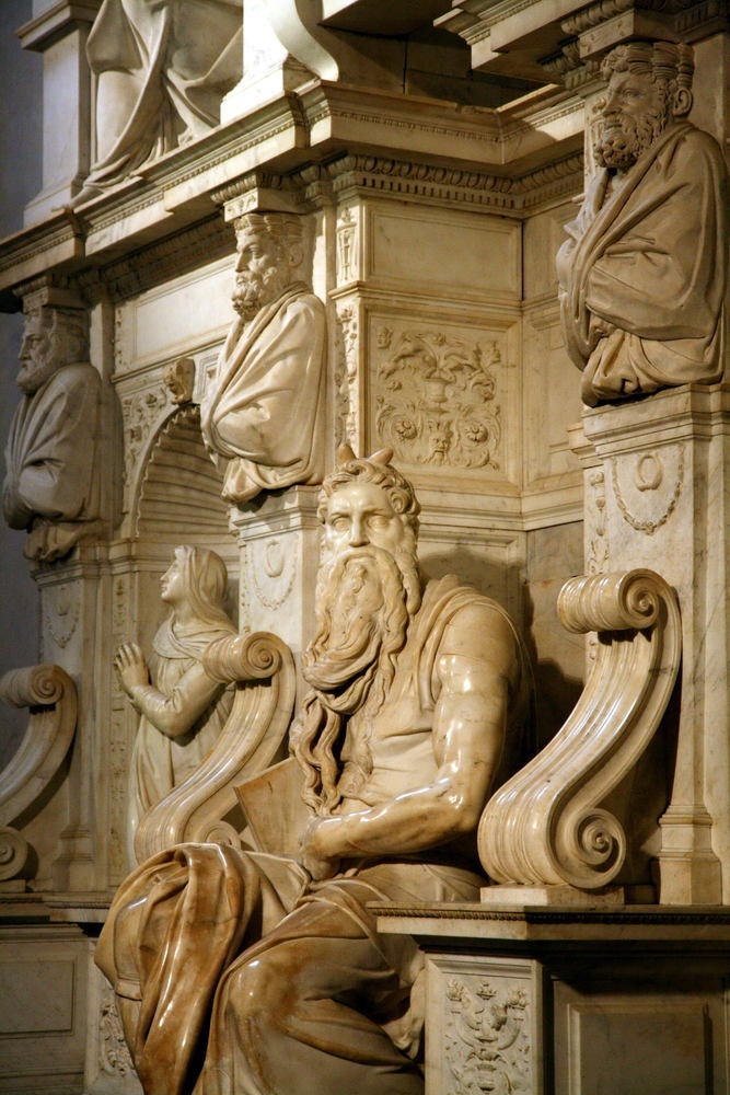 San Pietro in Vincoli - Moses statue