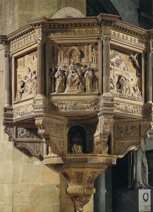 Basilica Santa Croce - Interior view