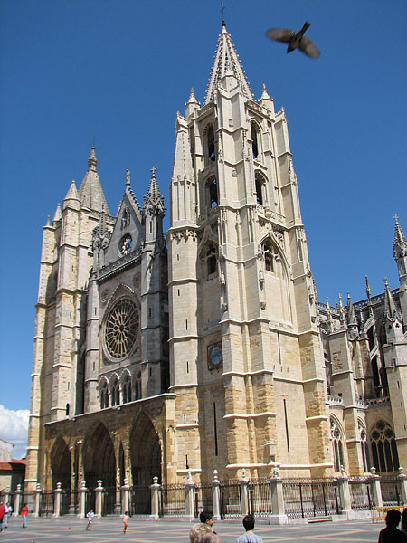 Leon Cathedral - Exterior view