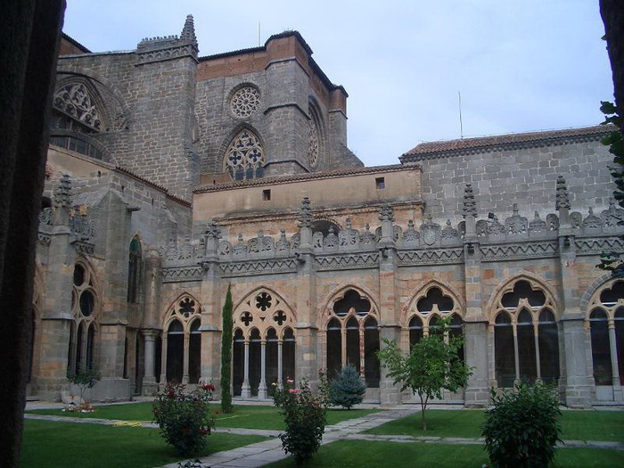 Avila Cathedral - Courtyard