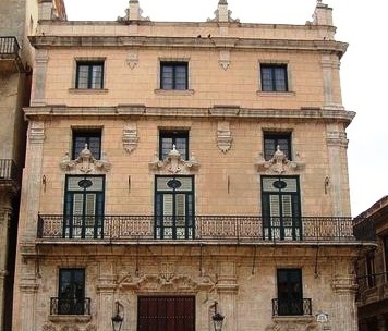 Palacio del Marqués de San Felipe y Santiago de Bejucal - Facade