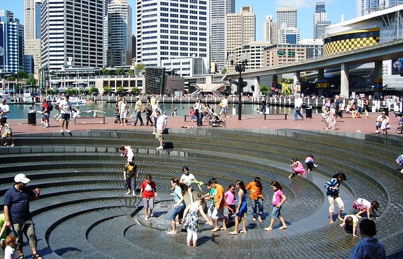 Darling Harbour - Space for fun