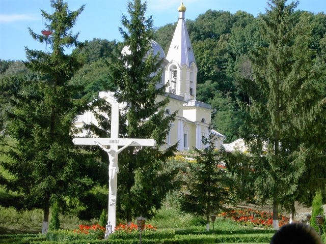 Moldova - Moldovan church