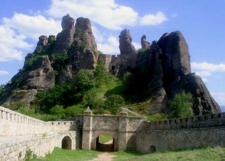 The Belogradchik Town - Amazing rock fortress