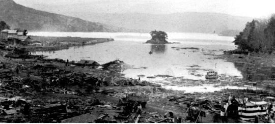 Sanriku earthquake in March 2, 1933 - Ruined cities