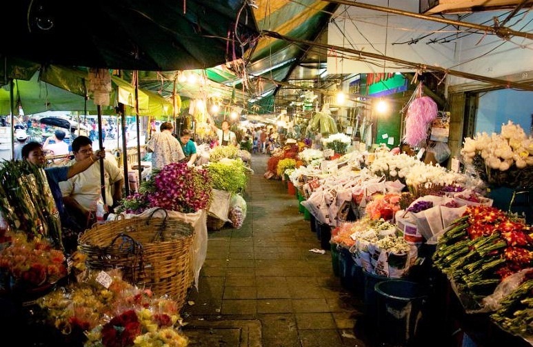 Bangkok in Thailand - Bazaar in Bangkok