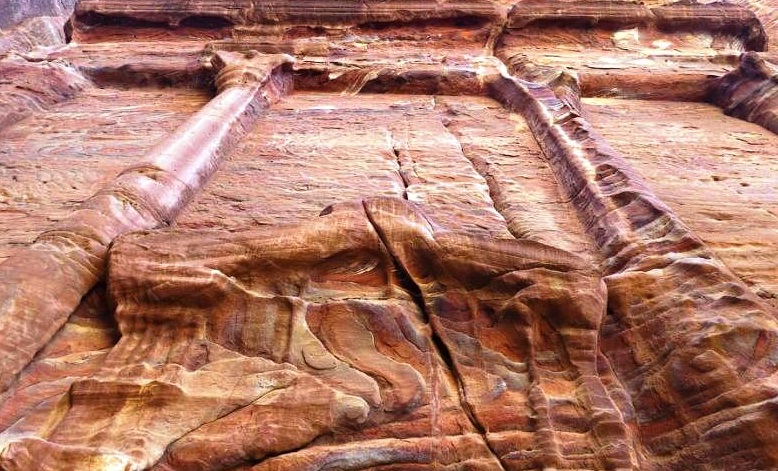 Petra in Jordan - Urn Tomb