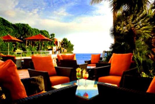 The Meridien Beach Plaza 4* Hotel - Relaxing terraces