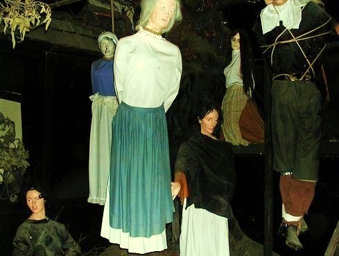 Salem - Wax sculptures at Salem Witch Dungeon Museum