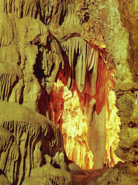 Timpanogos Cave National Monument  - Strange Formations