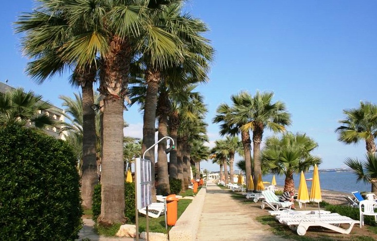 Larnaca - Splendid place