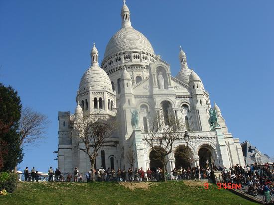 Sacre Coeur and Montmartre - Great design