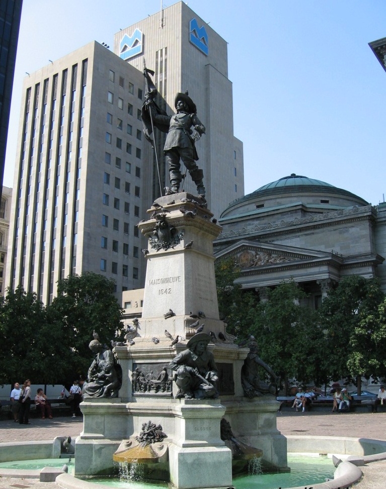 Ottawa - Monument to the French Hero