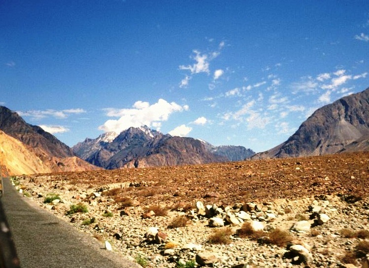 The Karakoram Highway - Amazing view