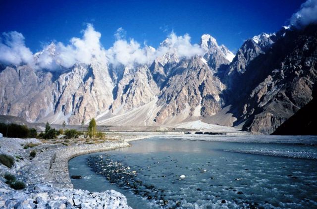 The Karakoram Highway - Unique beauty