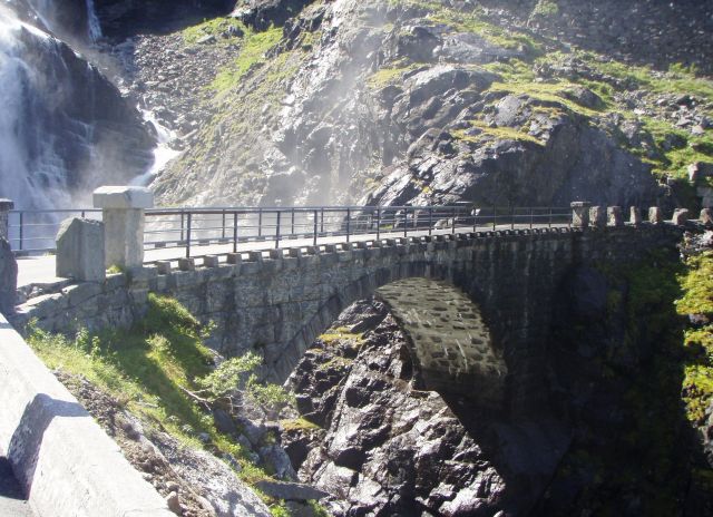 The Trollstigen Road - An amazing bridge