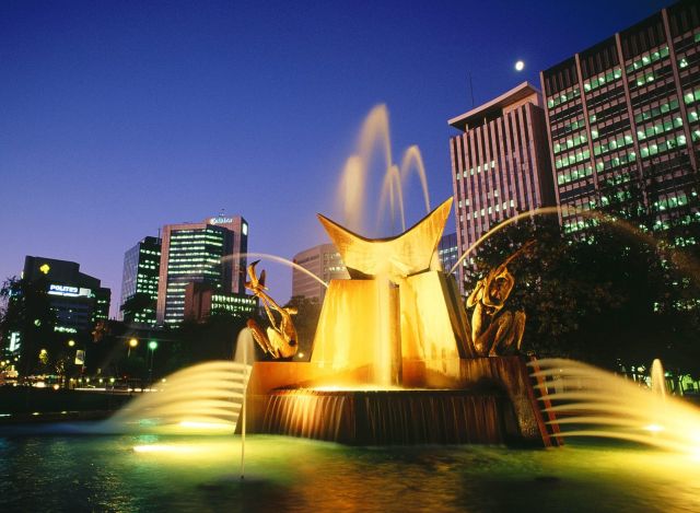 Adelaide - Victoria Square Fountain