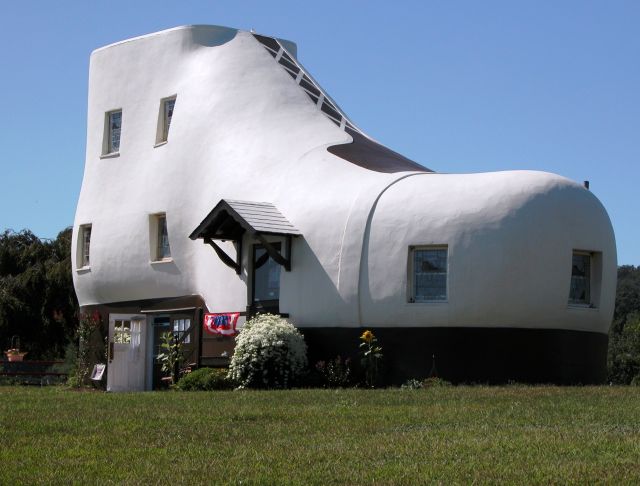 The Shoe House - A funny house