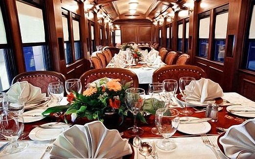 Royal Canadian Pacific Train - Pleasant atmosphere