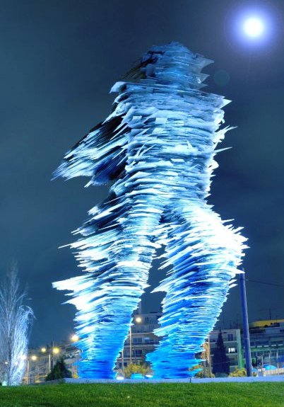 The Runner - Legendary sculpture 