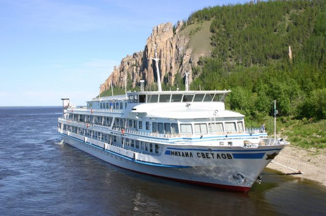 The Lena River - Cruise on the river