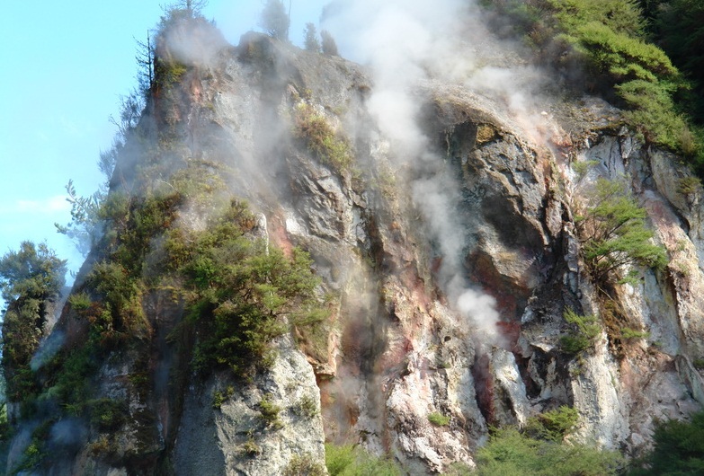 The Waimangu Geyser, New Zealand - Rocks of the Valley