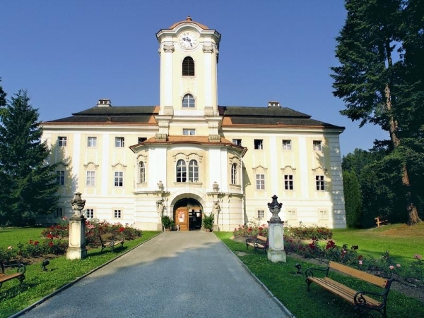 Schlosshotel Rosenau, Austria - Beautiful Austrian castle 