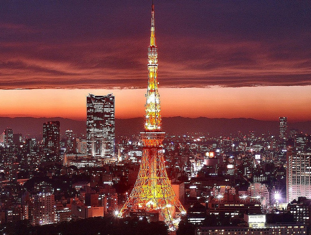The Tokyo Tower - Amazing view
