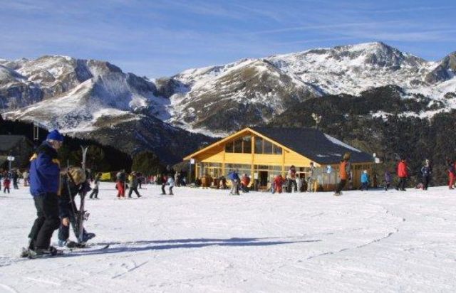 Soldeu-El Tarter, Andorra - Fairly snowy area