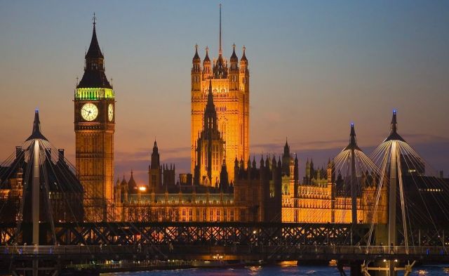 The Houses of Parliament, London - Panoramic view from the Waterloo Bridge