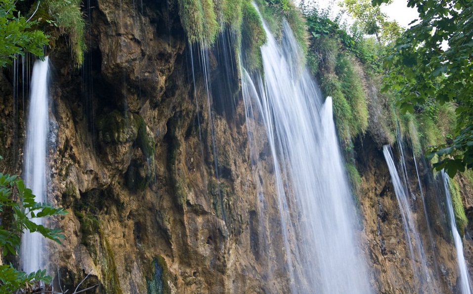 The Plitvice Lakes National Park - Impressive cascade