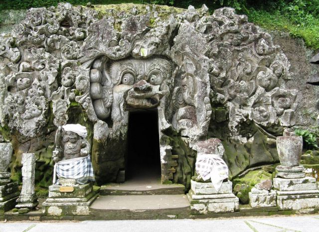 Ubud - The Elephant Cave